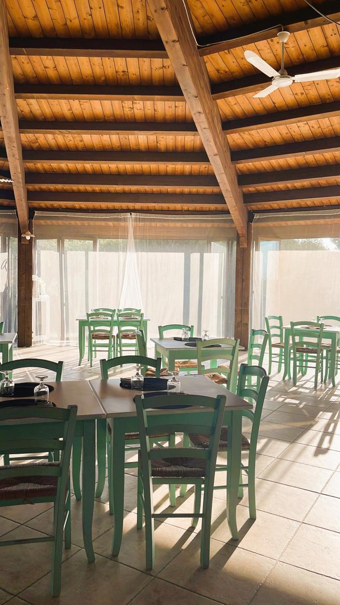 Cort'E Nastasj Hotel Tertenia Ngoại thất bức ảnh